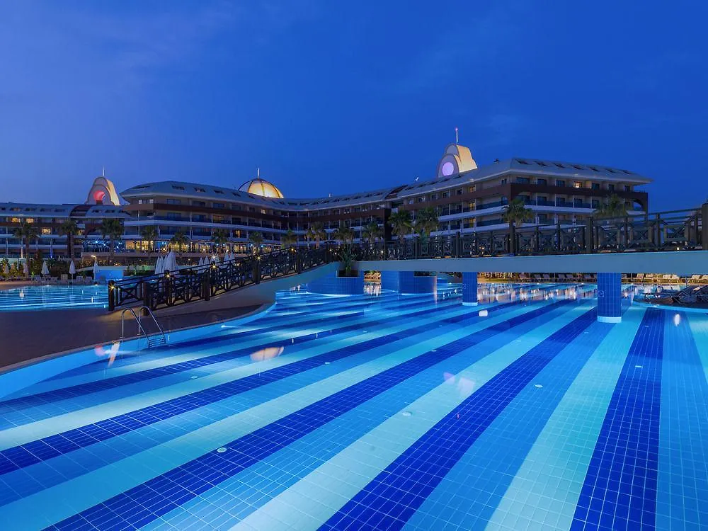 Jacaranda Hotel Antalya