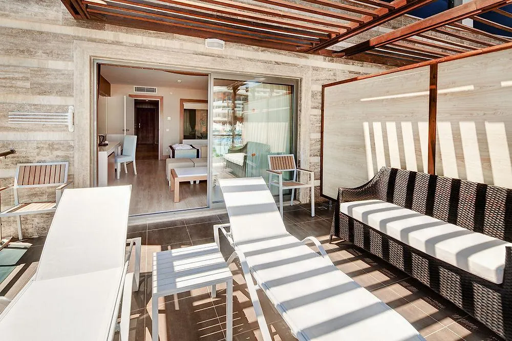 Jacaranda Hotel Antalya
